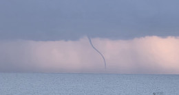 Alanya’da etkili yağış sonrası hortum görüldü