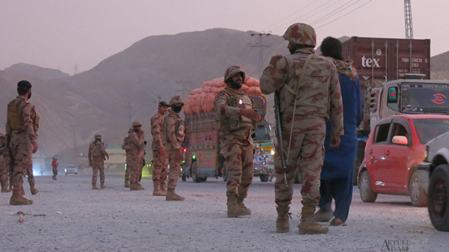 Pakistan ordusu: 200 Taliban kuvveti öldürüldü