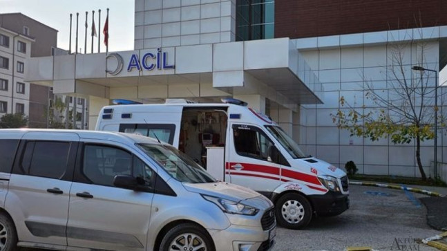 Makineye sıkışan işçi can verdi