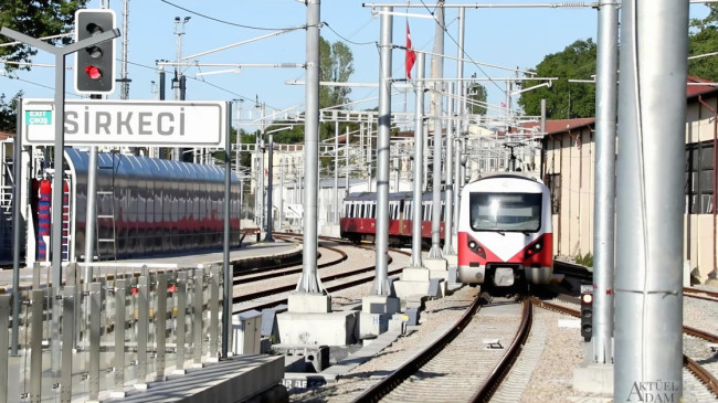 8 milyon yolcu taşıdı