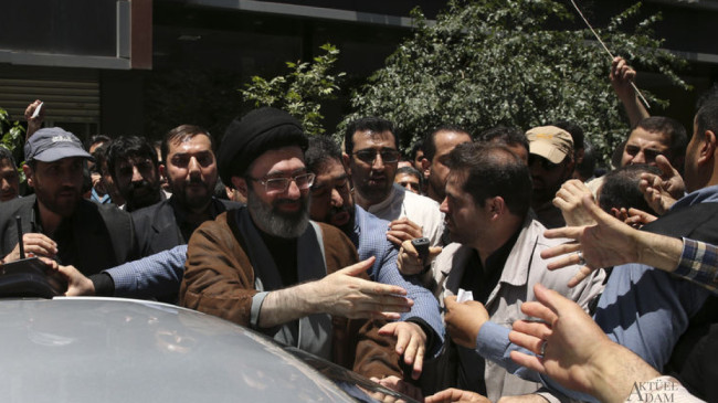 Hamaney’in yerine oğlu mu geçecek?