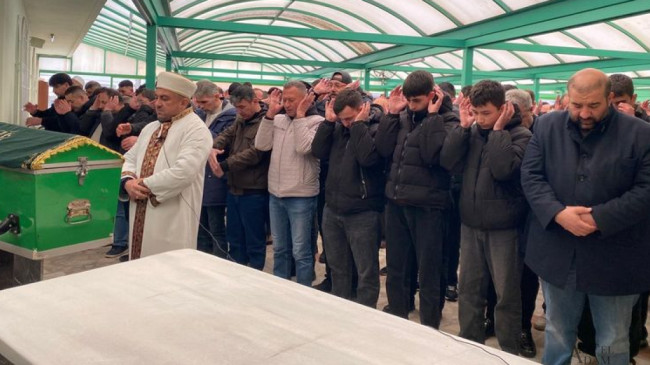 Kalp krizi sahurda yakaladı